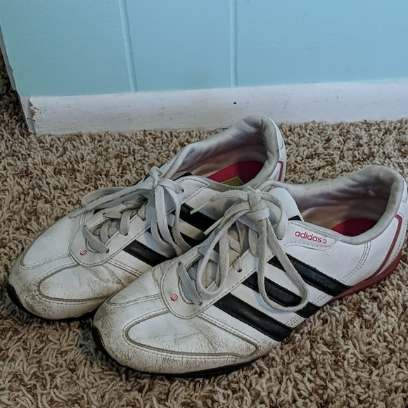 adidas white with black stripes womens